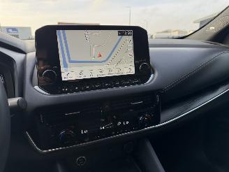 Nissan Qashqai 1.3 MHEV Automaat Xtronic Bussines Executive Bose Glasdak Head-Up 360Camera picture 12