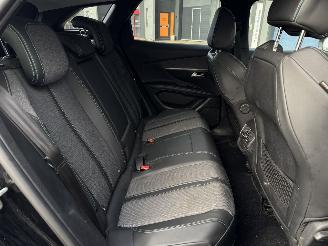 Peugeot 3008 1.6 Hyrbid 225 Allure picture 14
