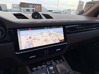 Porsche Cayenne 3.0 E-HYBRID 422Pk Pano Softclose Bose 360Camera Head-Up picture 10