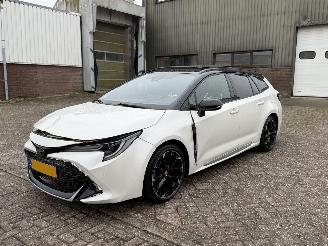 Vaurioauto  passenger cars Toyota Corolla Touring Sports 2.0 Hybrid 217Pk Gr-Sport Plus Jbl Pano Head-Up Orgineel Nederlandse Auto Nap 2020/8