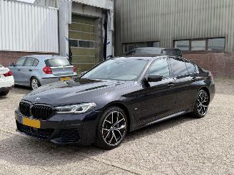 Voiture accidenté BMW 5-serie 520e M-Pakket NAP Nederlandse Auto 2021/8
