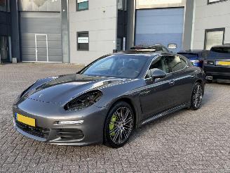 damaged passenger cars Porsche Panamera 3.0 S E-HYBRID NAP Orgineel Nederlandse Auto! Softclose 360Camera Bose 2015/12