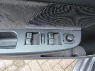 Volkswagen Golf Golf V (1K1), Hatchback, 2003 / 2010 1.6 FSI 16V picture 10