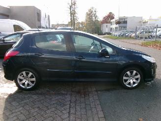 Peugeot 308 1.6 VTI STYLE CLIMA picture 5