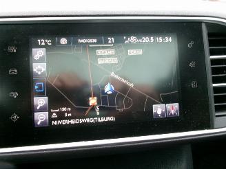 Peugeot 308 1.6 I PREMIERE CLIMA NAVI PANO picture 17