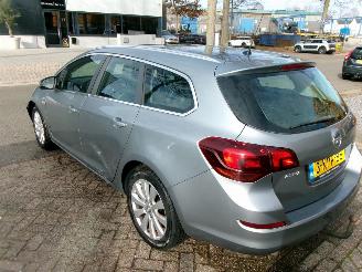 Opel Astra 1.7 CDTI SPORTS COSMO CLIMA picture 10