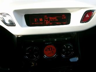 Citroën DS3 1.6 SO CHIC CLIMA picture 16