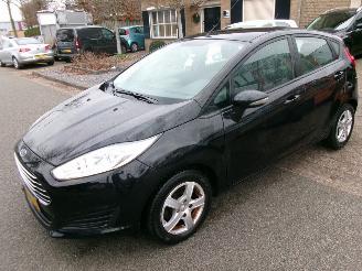 krockskadad bil auto Ford Fiesta 1.5 TDCI STYLE 2015/9