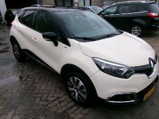 Renault Captur TCE LIMITED CLIMA NAVI picture 4