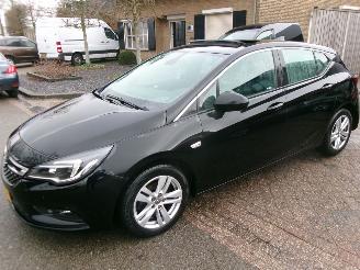 skadebil auto Opel Astra 1.6 CDTI ONLINE EDITION  CLIMA NAVI 2017/7