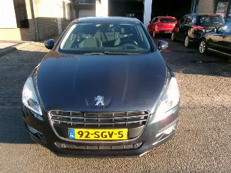 Peugeot 508 1.6 I BLUE LEASE EXECUTIVE picture 3