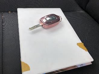 Dacia Sandero ESSENTIA  1.0 picture 13