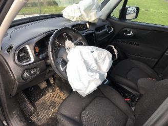 Jeep Renegade 1.6 CRDI AUTOMATIQUE picture 5