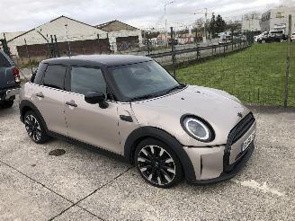 uszkodzony samochody osobowe Mini Cooper 1.5 TURBO AUTOMATIQU 2022/11