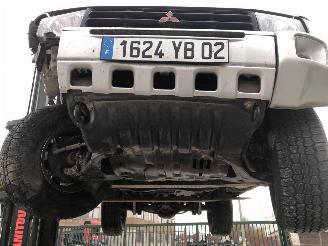 Mitsubishi Pajero  picture 12