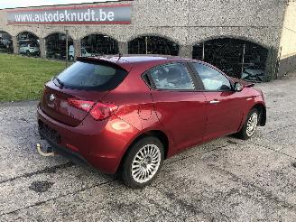 Voiture accidenté Alfa Romeo Giulietta 1.6 JTD 2012/10