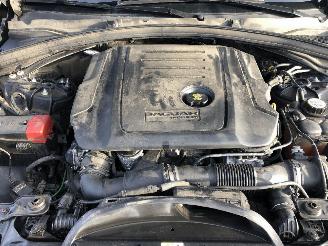 Jaguar F-Pace 2.0 D  AWD picture 9