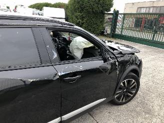 Peugeot 2008 1.2 AUTOMATIQUE picture 14