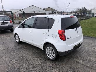 Mitsubishi Colt  picture 9