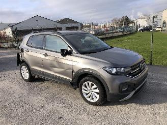 krockskadad bil auto Volkswagen T-Cross 1.0 I 2020/7