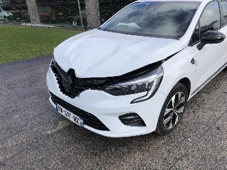 Renault Clio 1.0 picture 9