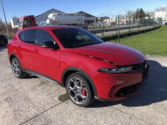 Coche accidentado Alfa Romeo Tonale 1.5 AUTOMATIQUE 2022/10