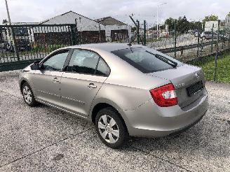 uszkodzony samochody osobowe Skoda Rapid 1.2 TSI 2016/12