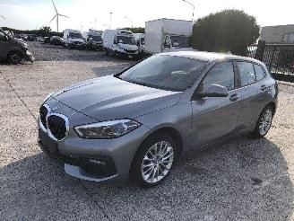 Unfallwagen BMW 1-serie 116 I  ADVANTAGE 2022/11