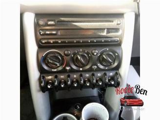 Mini One Mini One/Cooper (R50), Hatchback, 2001 / 2007 1.4 D One picture 9