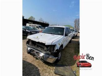 Vrakbiler auto Ford USA F-150 F-150 Standard Cab, Pick-up, 2014 5.0 Crew Cab 2014/10