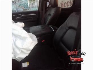 Dodge Ram 1500 Crew Cab (DS/DJ/D2), Pick-up, 2010 / 2018 5.7 Hemi V8 4x4 picture 21