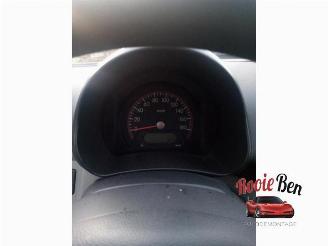 Suzuki Alto Alto (GF), Hatchback 5-drs, 2009 1.0 12V picture 11