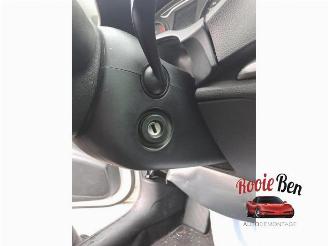 Audi A3 A3 Sportback (8VA/8VF), Hatchback 5-drs, 2012 / 2020 1.6 TDI Ultra 16V picture 15