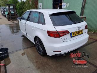 Audi A3 A3 Sportback (8VA/8VF), Hatchback 5-drs, 2012 / 2020 1.6 TDI Ultra 16V picture 5