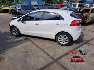 Kia Rio Rio III (UB), Hatchback, 2011 / 2017 1.2 CVVT 16V picture 3