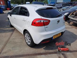 Kia Rio Rio III (UB), Hatchback, 2011 / 2017 1.2 CVVT 16V picture 4