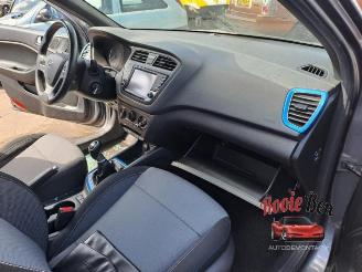 Hyundai I-20 i20 (GBB), Hatchback, 2014 / 2020 1.0 T-GDI 100 12V picture 18