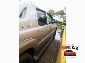 Cadillac Escalade Escalade, SUV, 2014 / 2020 6.0 V8 4x4 picture 6