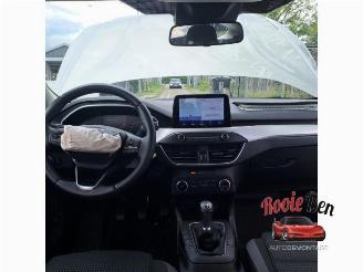 Ford Focus Focus 4 Wagon, Combi, 2018 1.0 Ti-VCT EcoBoost 12V 125 picture 8