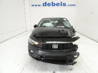 Vaurioauto  passenger cars Fiat Tipo 1.3D 2021/11