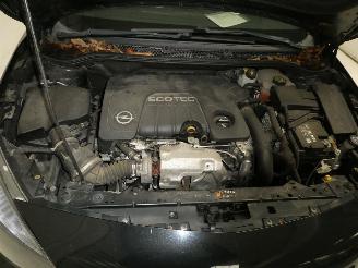 Opel Astra 1.6D  COSMO picture 21