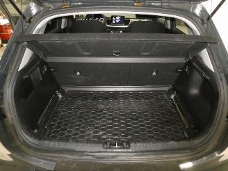 Kia Stonic  picture 16