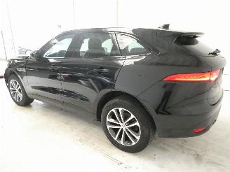 Jaguar F-Pace 2.0D R-SPORT picture 4