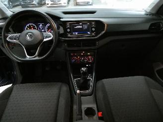 Volkswagen T-Cross LIFE picture 17