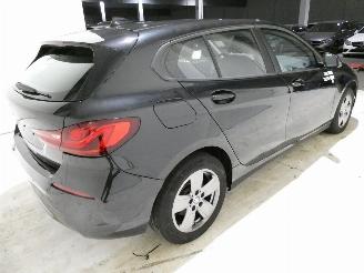 BMW 1-serie 1.5D D picture 7