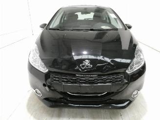 Peugeot 208 1.2 ACTIVE picture 2