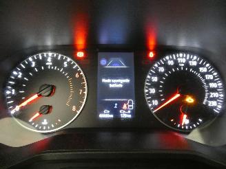 Renault Clio 1.0 TCE picture 13