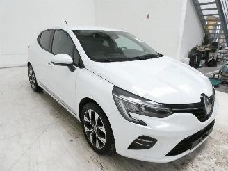 Renault Clio 1.0 TCE picture 11