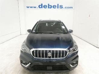 krockskadad bil auto Suzuki SX4 S-CROSS GL + 2017/3