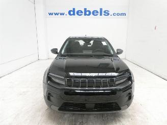 krockskadad bil auto Jeep Avenger LONGITUDE 2025/5